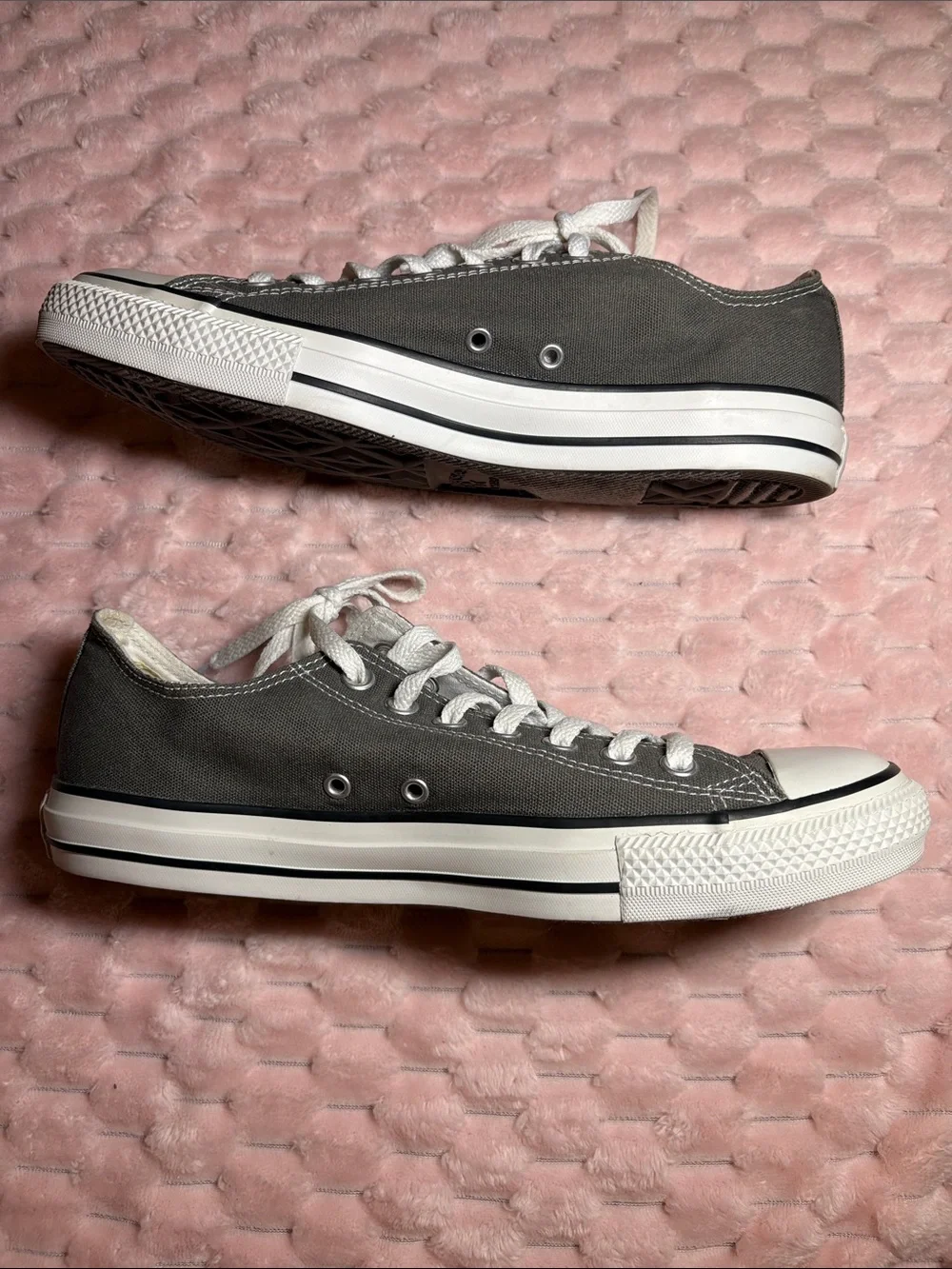 Converse Low-Top Canvas Sneakers - Gray & White